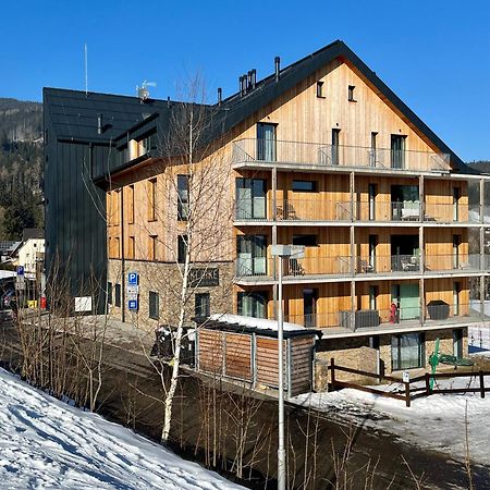 Stylovy Apartman Ski&Bike, جانسك لازني المظهر الخارجي الصورة