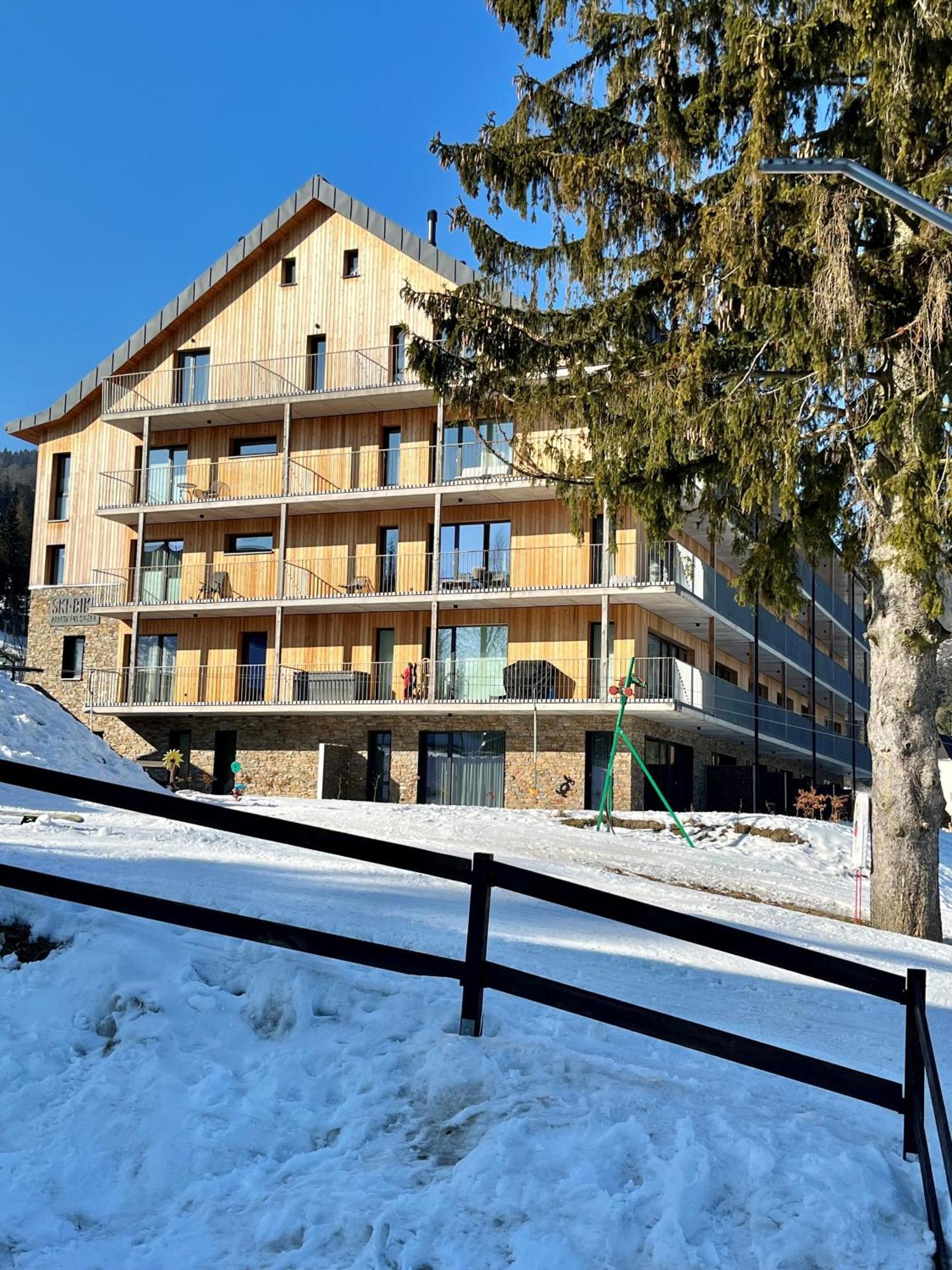 Stylovy Apartman Ski&Bike, جانسك لازني المظهر الخارجي الصورة